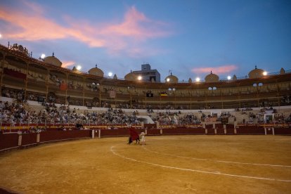Primera tarde de toros en la Feria de Almería 2023.