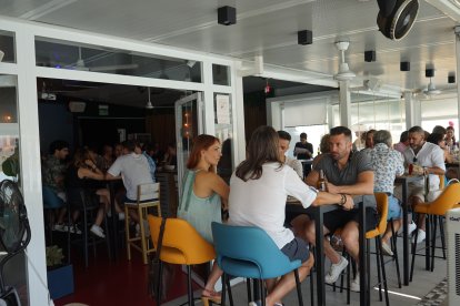 La celebración de la Feria también llegó hasta el restaurante La Cuarta Planta