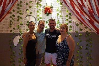 Celia Fernández, Ramón López, Andrea y Álvaro Monforte