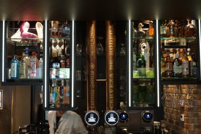 Más detalles del local.