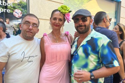 Marco, Elisabeth y José Antonio de Vícar y Macael visitan todos los años el centro de la capital para vivir la Feria.