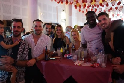 Javier Cabrera, Alex Cabrera, Alejandro Baños, Marina Hernández, Yaiza Osuna e Iván Álvarez.