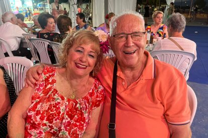 Desde Los Molinos se desplazaron Juan Cazorla y Dolores Tapia para disfrutar del evento.