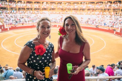 Inmaculada Felices y Montserrat Delgado.