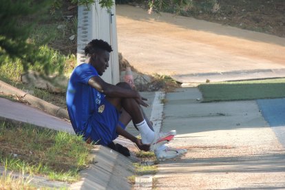 Baba se prepara para el entrenamiento. 