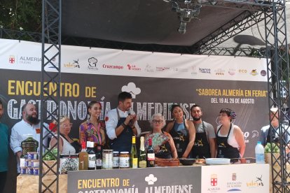 Foto de familia de los ganadores.