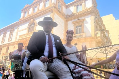 Francisco Javier López (Benjy) y Vicky Herrerías invitaron a almerienses y visitantes a disfrutar de una tradición con gran afición en la capital.