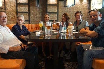 Eduardo Lechuga, Pedro Marijuan, Clementina Martínez, Begoña Martínez, A. Lao y Manuel Martínez.