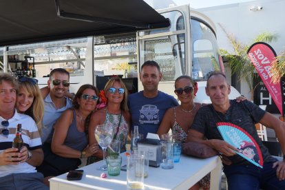 Ginés, Cristina, Antonio, Manolo, Mati, Pili, Merce y Ramón.