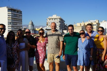 Verónica Sánchez, Vanesa Serrano, Pilar Martín, Antonio Jurado, Tomás Martínez, María del Mar Martínez, Luisa Martínez, José Castro, Nacho Segura y Francisco José Muñoz.