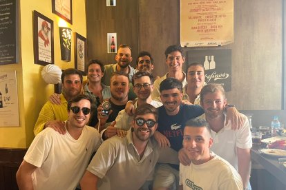 Isardo Galvache y amigos este miércoles de Feria en Entrefinos. 