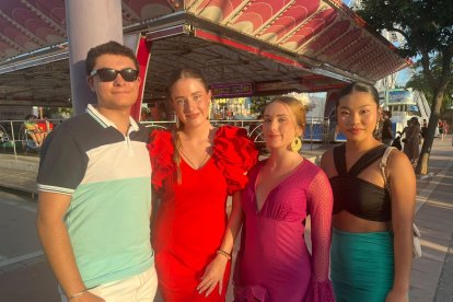 Blanca, Marta, Enrique y Mar posan para LA VOZ.
