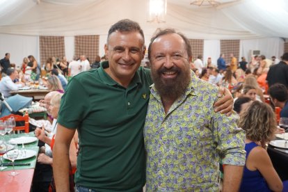 Antonio Becerra y Paco Egea, presidente de la Asociación Gastronómica & Cultural La Pita.