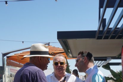 Autoridades, empresarios y representantes de distintos movimientos, juntos con LA VOZ en la Feria de Almería.