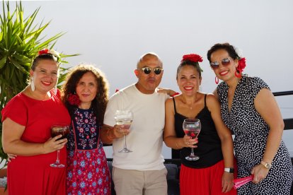 Juan Manuel, Yolanda, Marisa y Rocío personal del Hospital de Poniente.