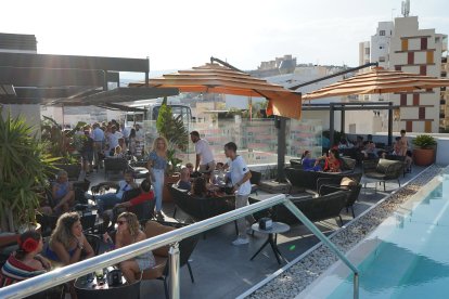 El ambiente en la azotea.