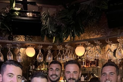 Joaquín, Cristián, Fran, Lorenzo, Nico y Víctor.