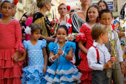 Hermandad del Rosario del Mar en la ofrenda floral a la Virgen del Mar.