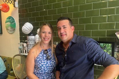 María del Mar y Marcelo vuelven a visitar Quesería Yo sin Ti y Entrefinos. A pesar de que es difícil escoger cualquiera de sus productos se quedan con la carne, el vino y el queso.