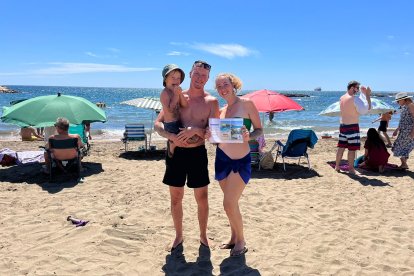 Amanda Ole García viene desde Holanda cada año a Villaricos y ha ganado un bono para Restaurante Neptuno.