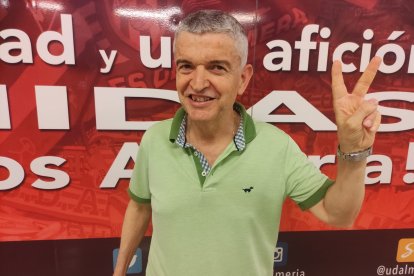 Antonio Palenzuela, de Viator, siempre con su Almería del alma.