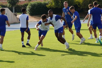 Todos a tope en el campo Anexo.