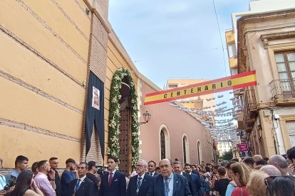 Los antiguos hermanos mayores del Santo Sepulcro de Almería. 