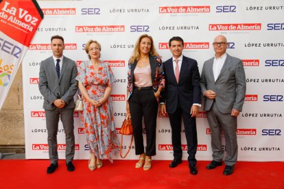 Ricardo Céspdes, Antonia Sánchez Villanueva, Susana Castillo, Rodrigo López-Urrutia y Guillermo Lao.