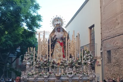 La Merced, inédita: sin palio y en la plaza Bendicho.