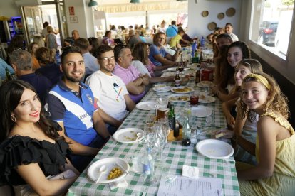 La familia Magaña y Morales.