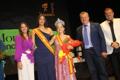 Montse Sánchez se coronó como la Reina de estas fiestas pulpileñas.