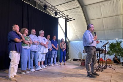 El Día del Pensionista se celebró con más de 700 mayores y la elección de los Mis Y Míster de la tercera edad.