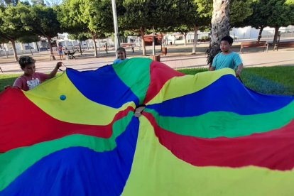 Actividades preferia para los más pequeños con concurso de dibujo.