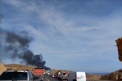 Las retenciones han alcanzado los nueve kilómetros.