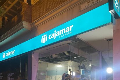 Estado del cajero tras la explosión de esta madrugada.