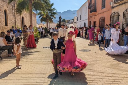 Hugo Ayora y Sofía Mañas son la pareja real infantil de esta Feria 2023.