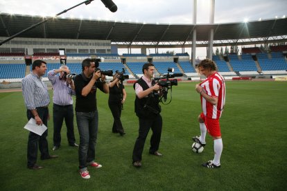 Realizando un vídeo promocional.