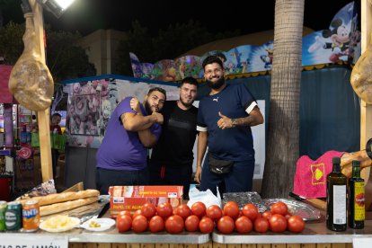 Los mejores sabores y gastronomía de Feria para disfrutar en familia. Roquetas de Mar se caracteriza también por sus productos y cocina . LA VOZ