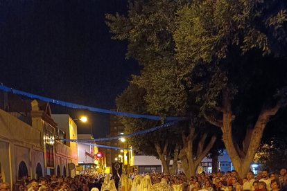 Mantilla en el cortejo de Porta Coeli.