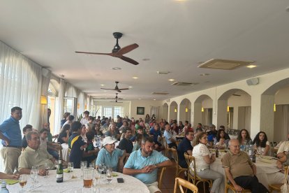 Lleno hasta la bandera en la entrega de premios.