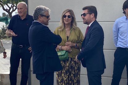 Autoridades en el acto.