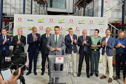 Pedro González, Técnico Comercial de AGRInova Science e hijo del fundador de la compañía, Ginés González, durante su discurso.