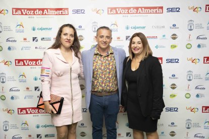 Cristina Cantero Morcillo, Antonio Francisco Martínez Aguilera y Rosario Rodríguez, de la Asociación de Vecinos Valle del Potro.