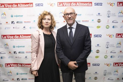 José Manuel Rodríguez, de la Junta de Andalucía, y María José Daureo, de la Diputación Provincial de Almería.