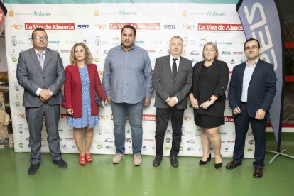 Representantes del Ayuntamiento de Rioja.