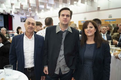 Vicente Martínez, Manolo Gil, de Ciclón Publicidad, y María Serrano, Peluquería y Estética M&A Serrano.