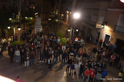 Los vecinos no se perdieron el pregón de El Pillo y de Juan Antonio Gómez García.