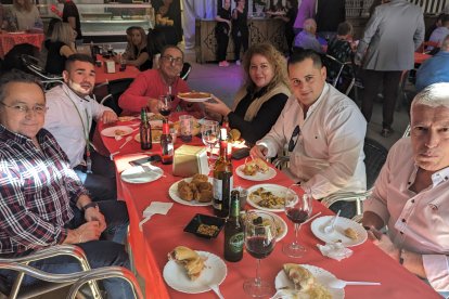 Los trabajadores de la empresa de transportes Gilabert Martínez.