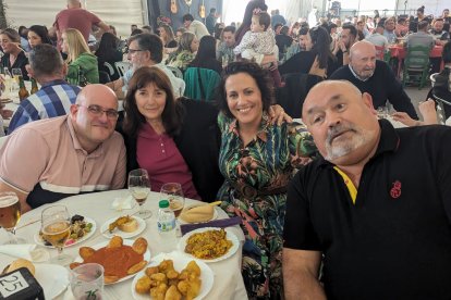 Pepe, Paqui, Emilia y Paco.