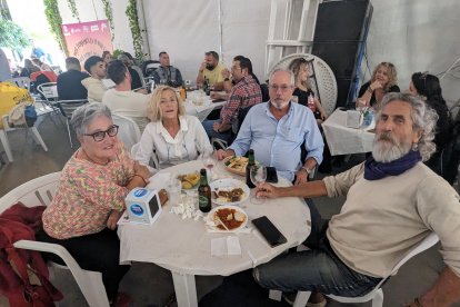 Maria Isabel, Mari Carmen, Jesús y Tolo.